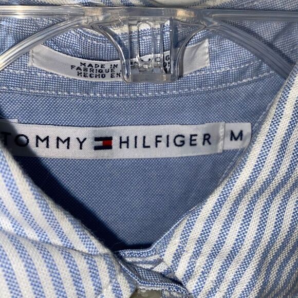 Tommy Hilfiger Women's Blue White Striped Button Front Sleeveless Blouse Medium - Picture 3 of 8